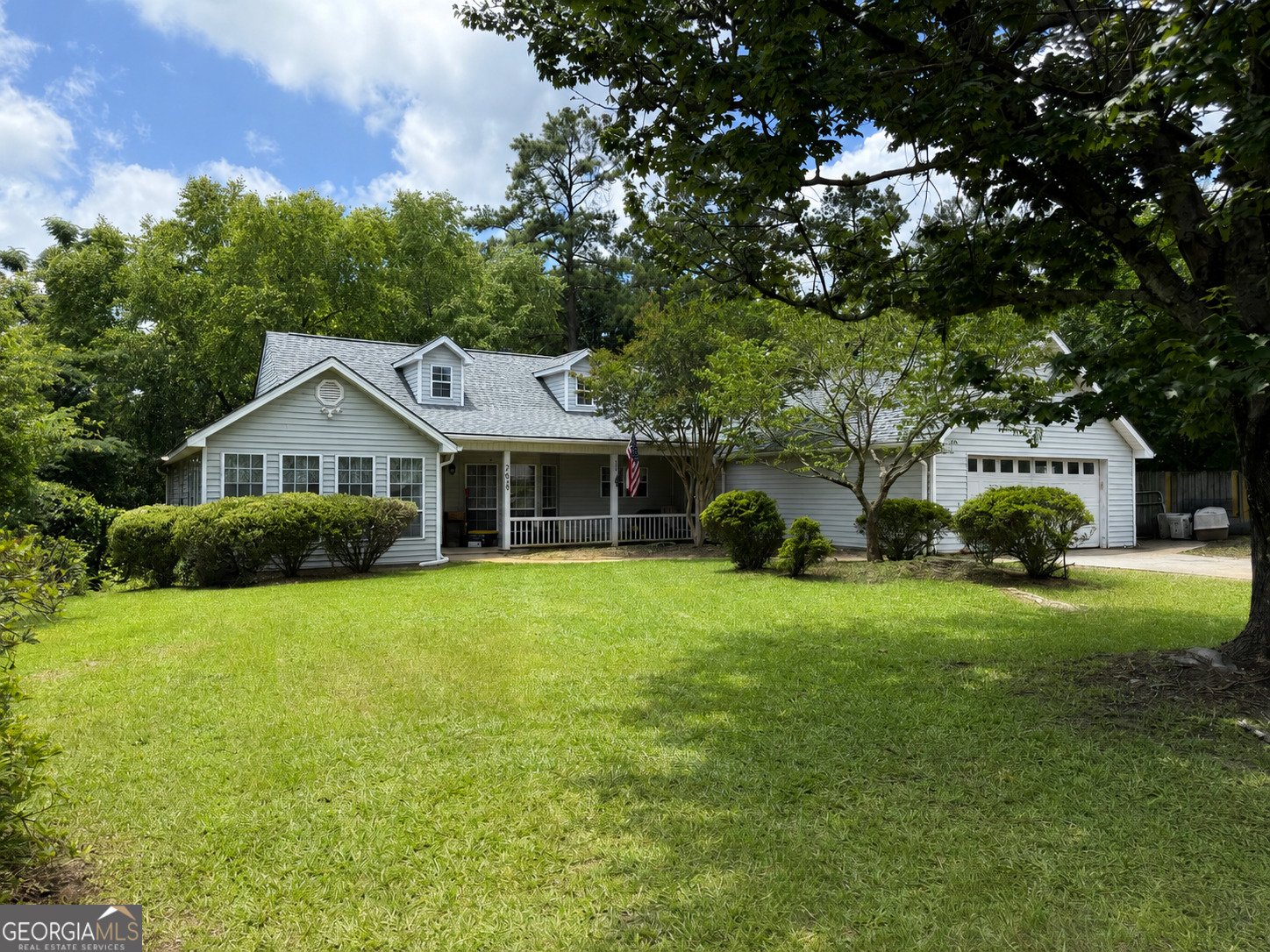 293 Osage Circle Byron - main photo