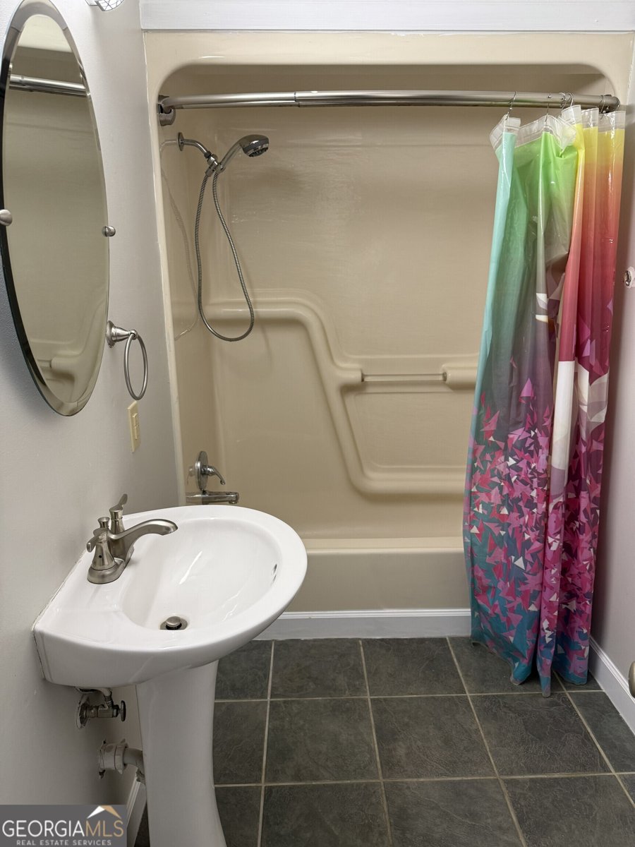 293 Osage Circle Byron - Photo 15
