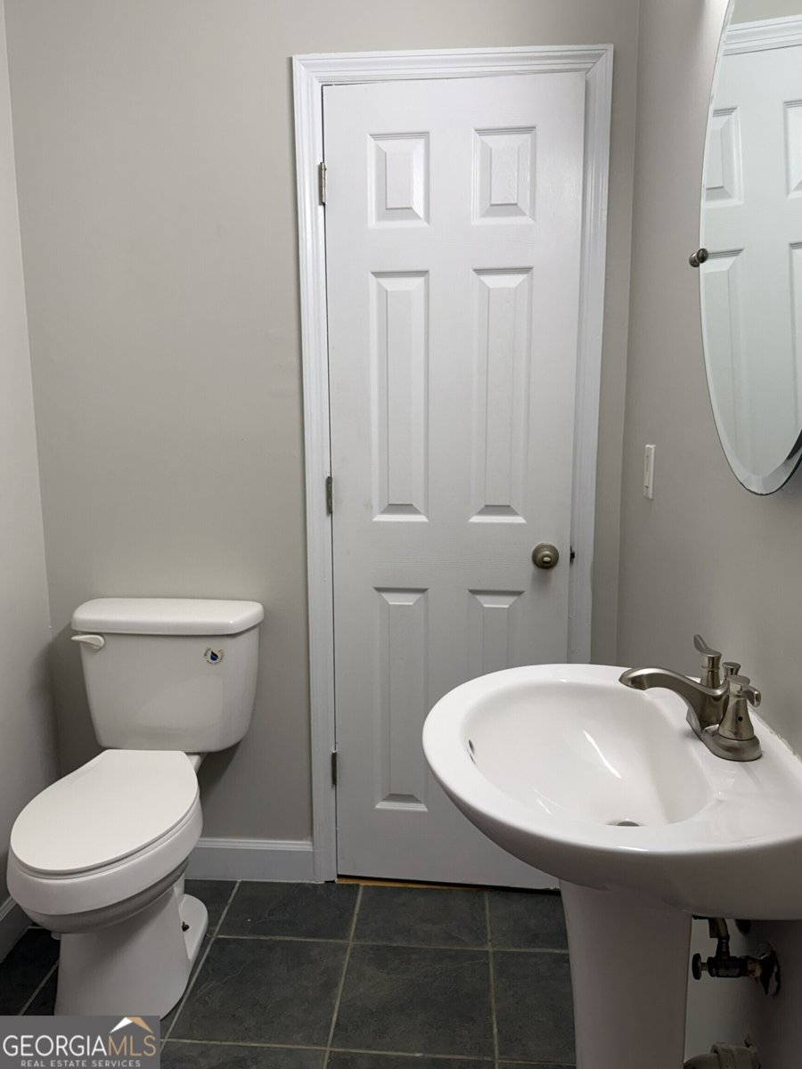 293 Osage Circle Byron - Photo 16