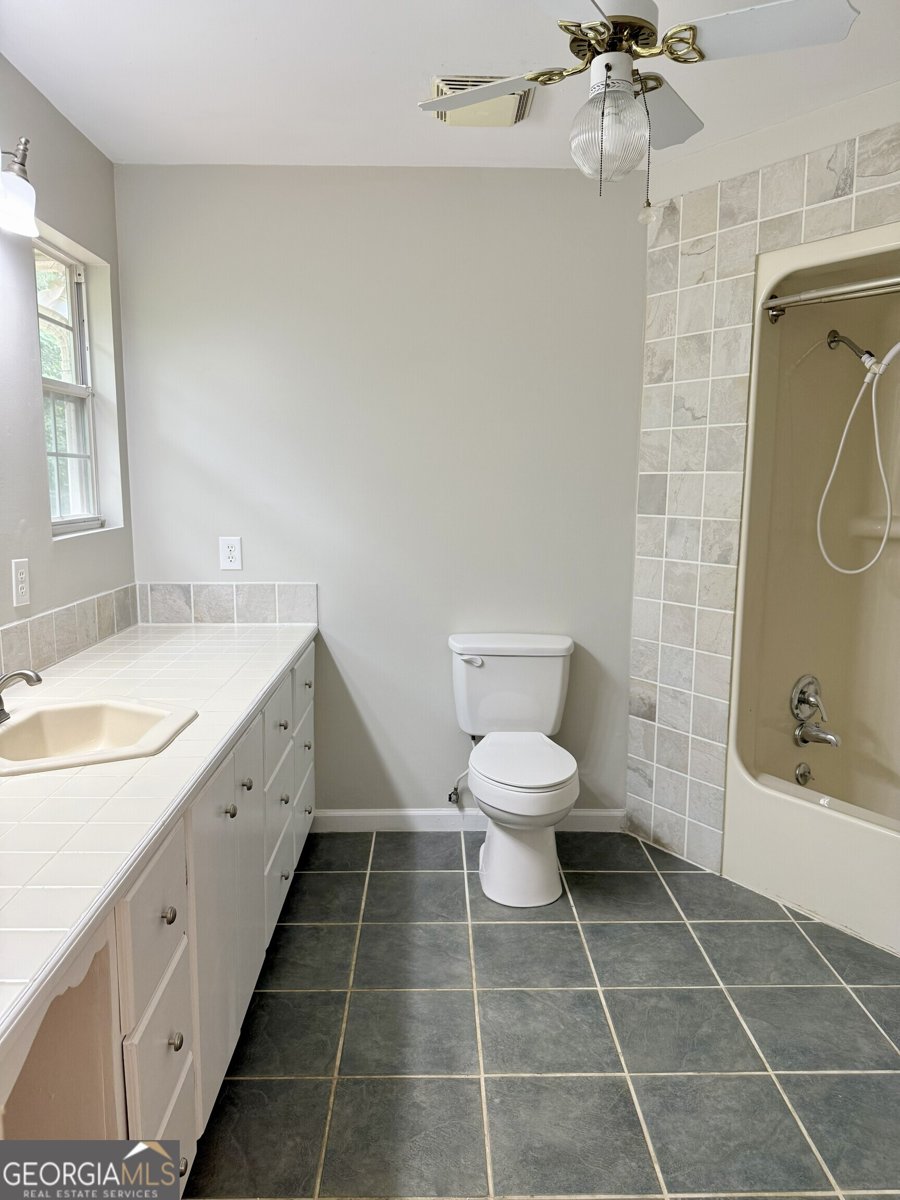 293 Osage Circle Byron - Photo 22