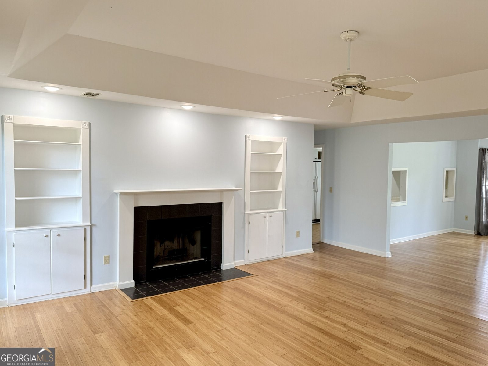 293 Osage Circle Byron - Photo 6