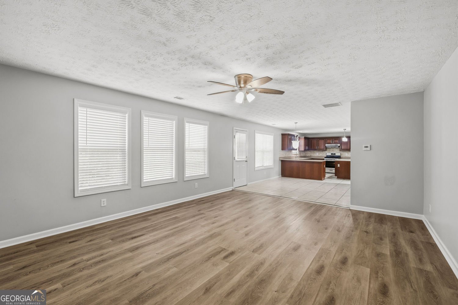 267 Lakeview Place Stockbridge - Photo 13
