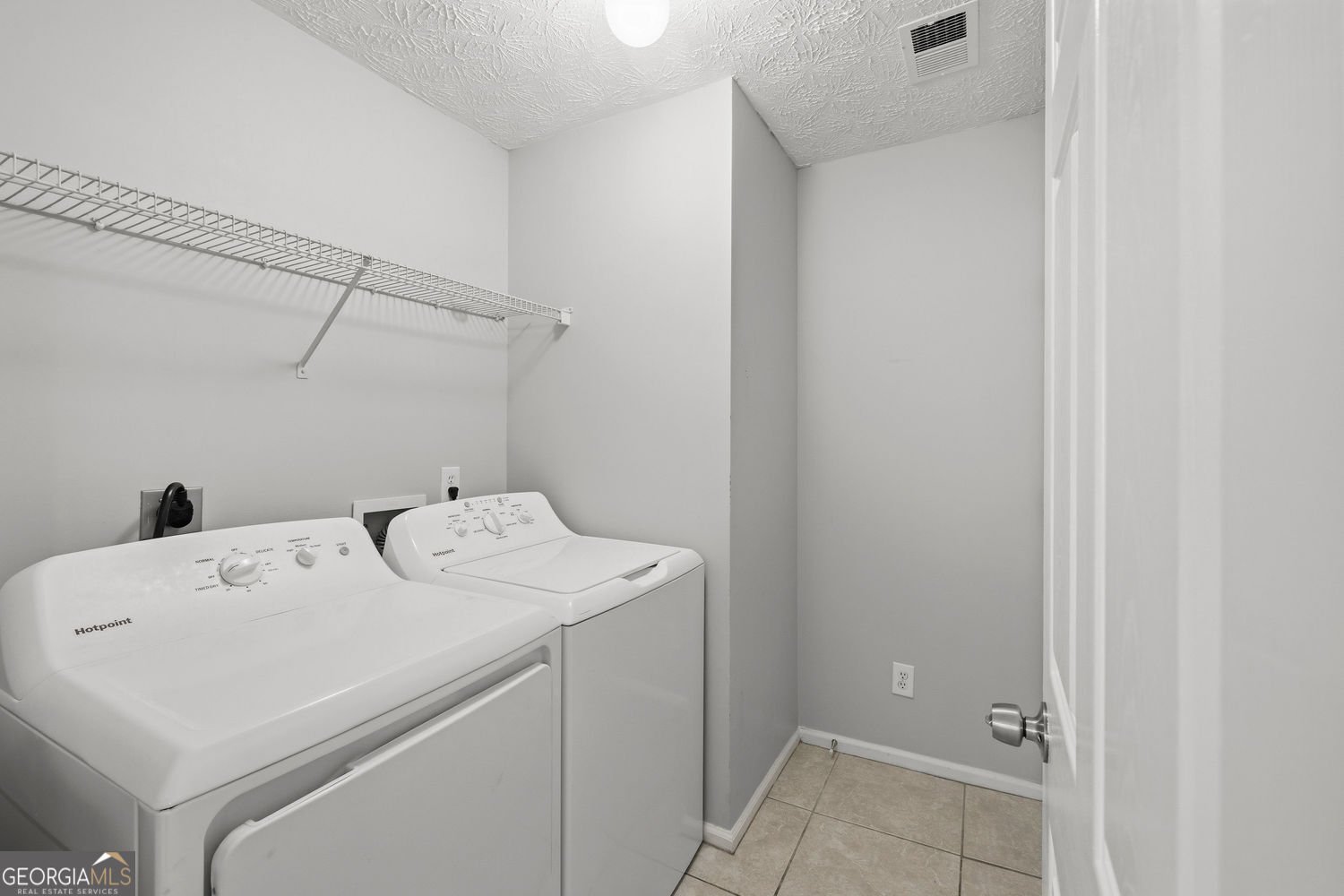267 Lakeview Place Stockbridge - Photo 14