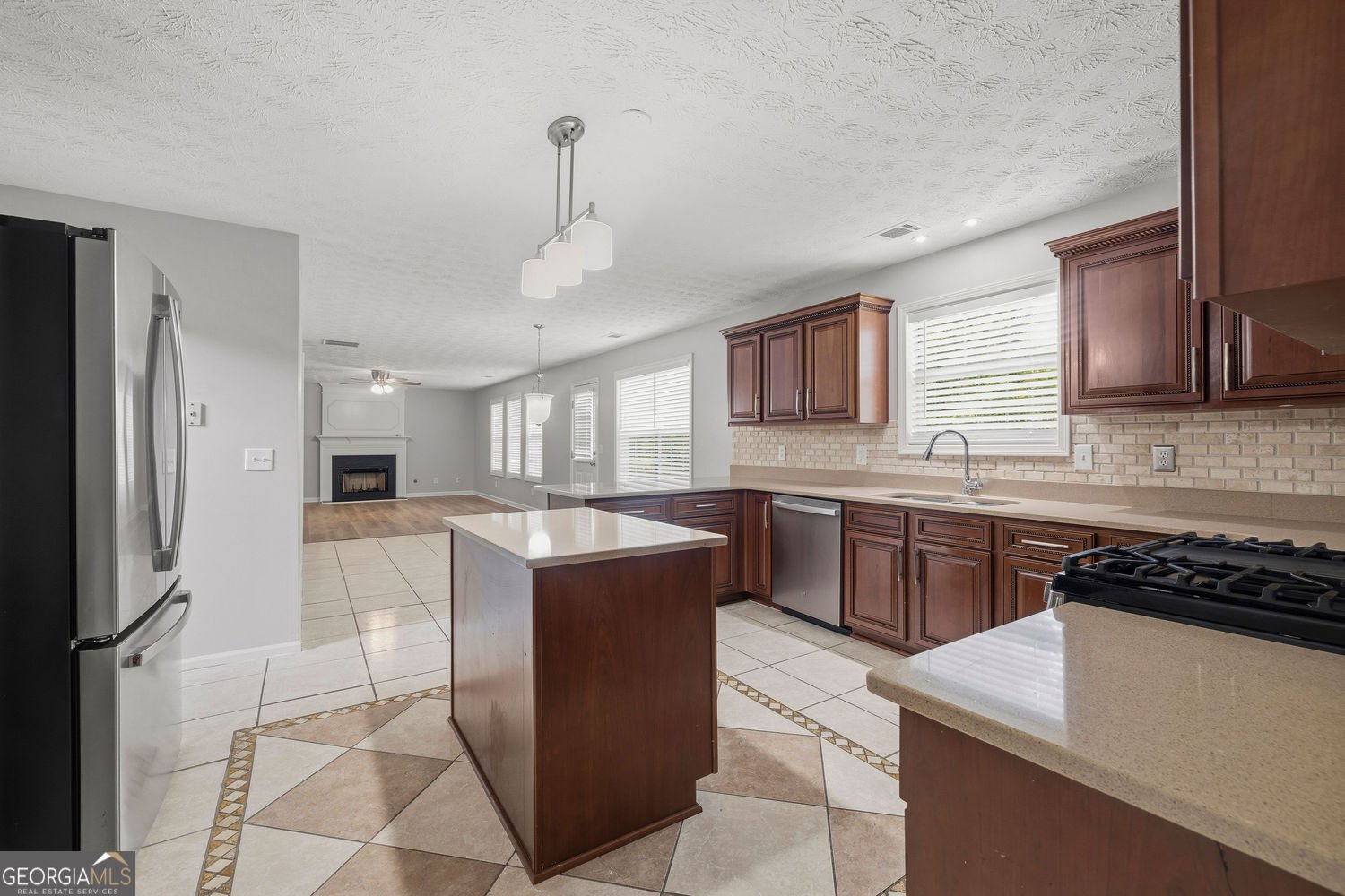 267 Lakeview Place Stockbridge - Photo 8