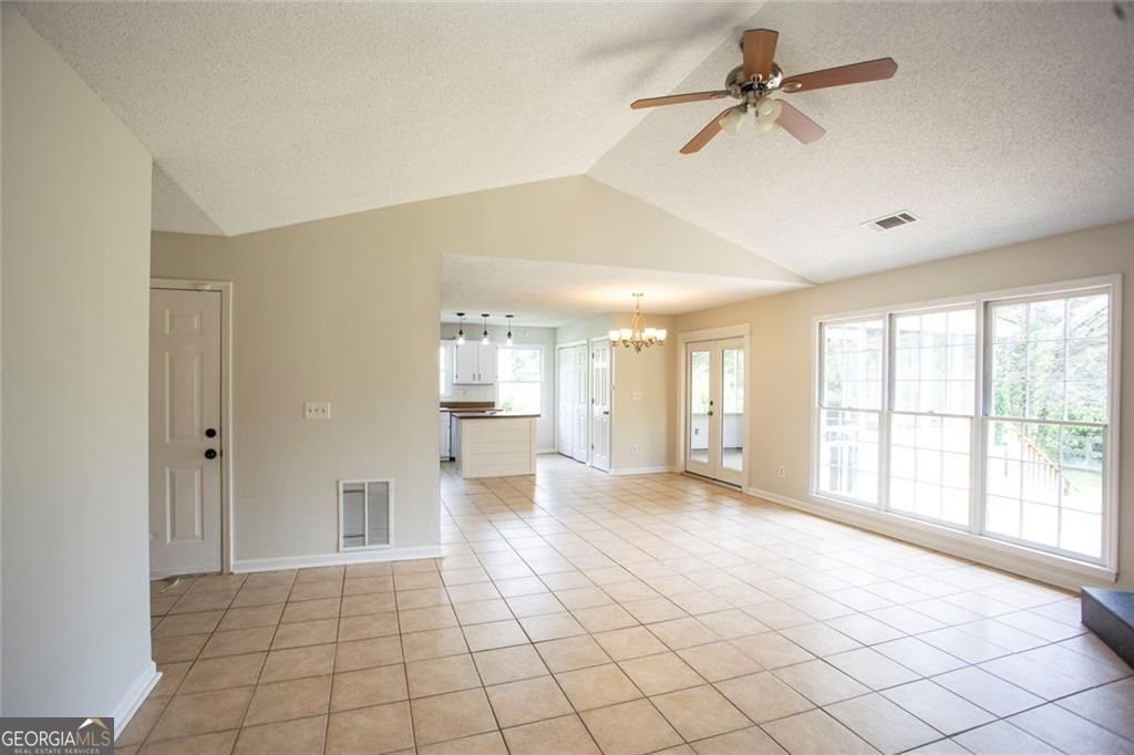 4960 Shipp Road Powder Springs - Photo 8