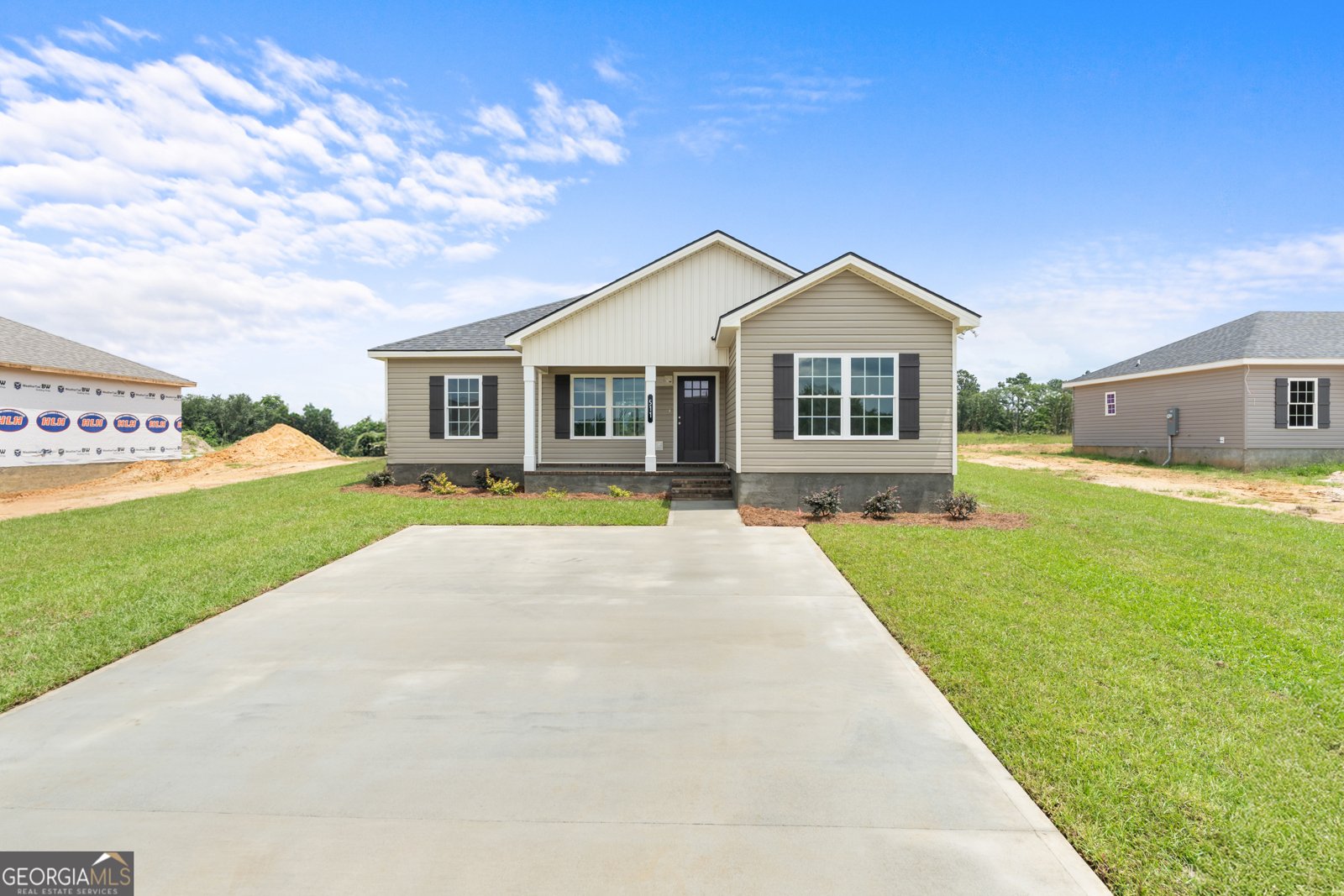 511 Nickies Way Statesboro - main photo