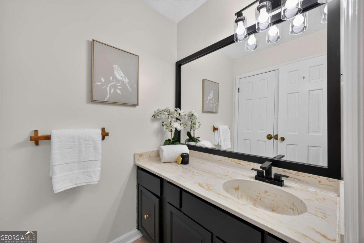 2274 Camden Court Jonesboro - Photo 11