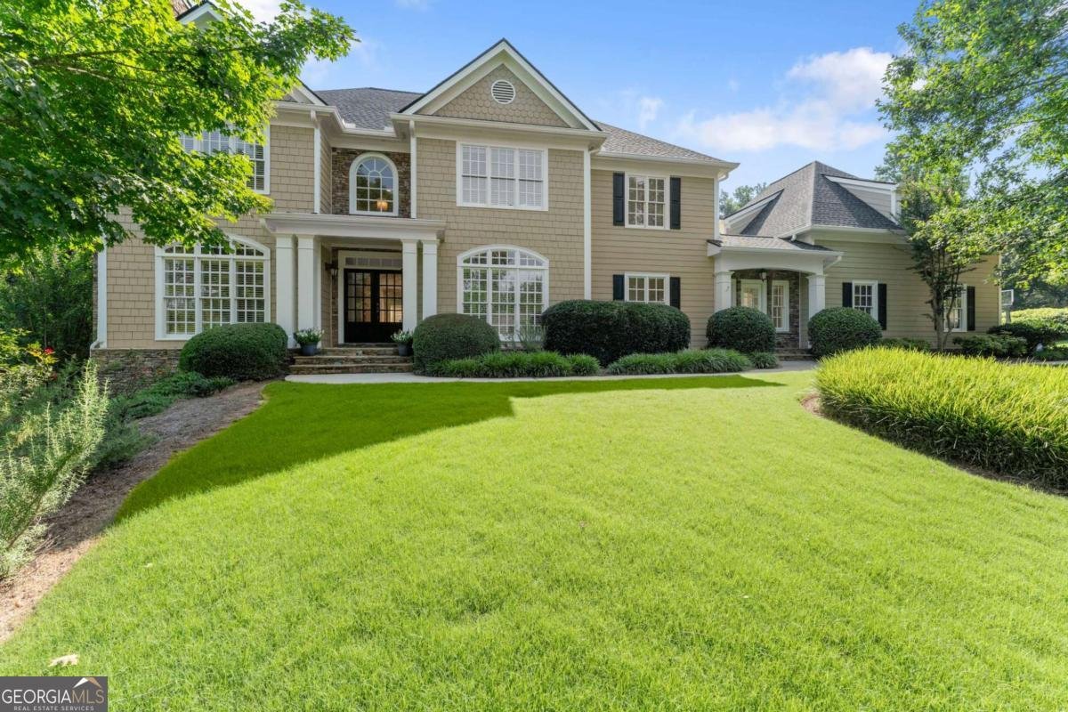 5050 Fenwick Drive Cumming - main photo