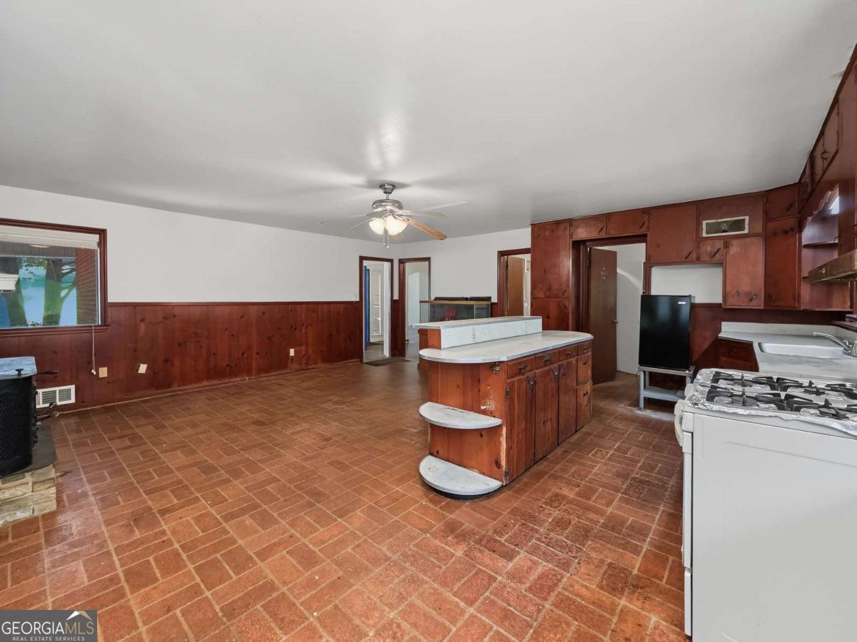 675 Holly Drive Gainesville - Photo 6