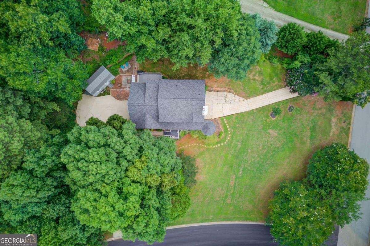 995 Thornwood Lane Dacula - main photo