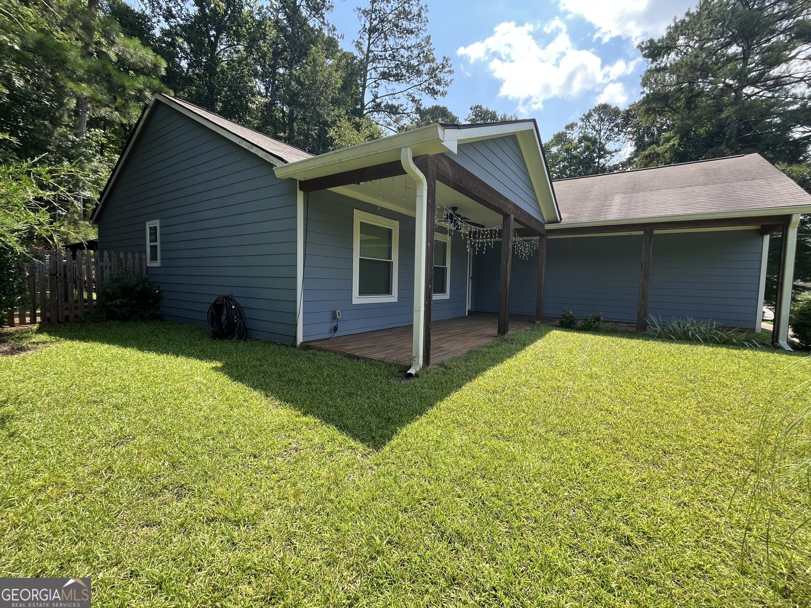 117 River Oaks Drive Woodstock - Photo 6