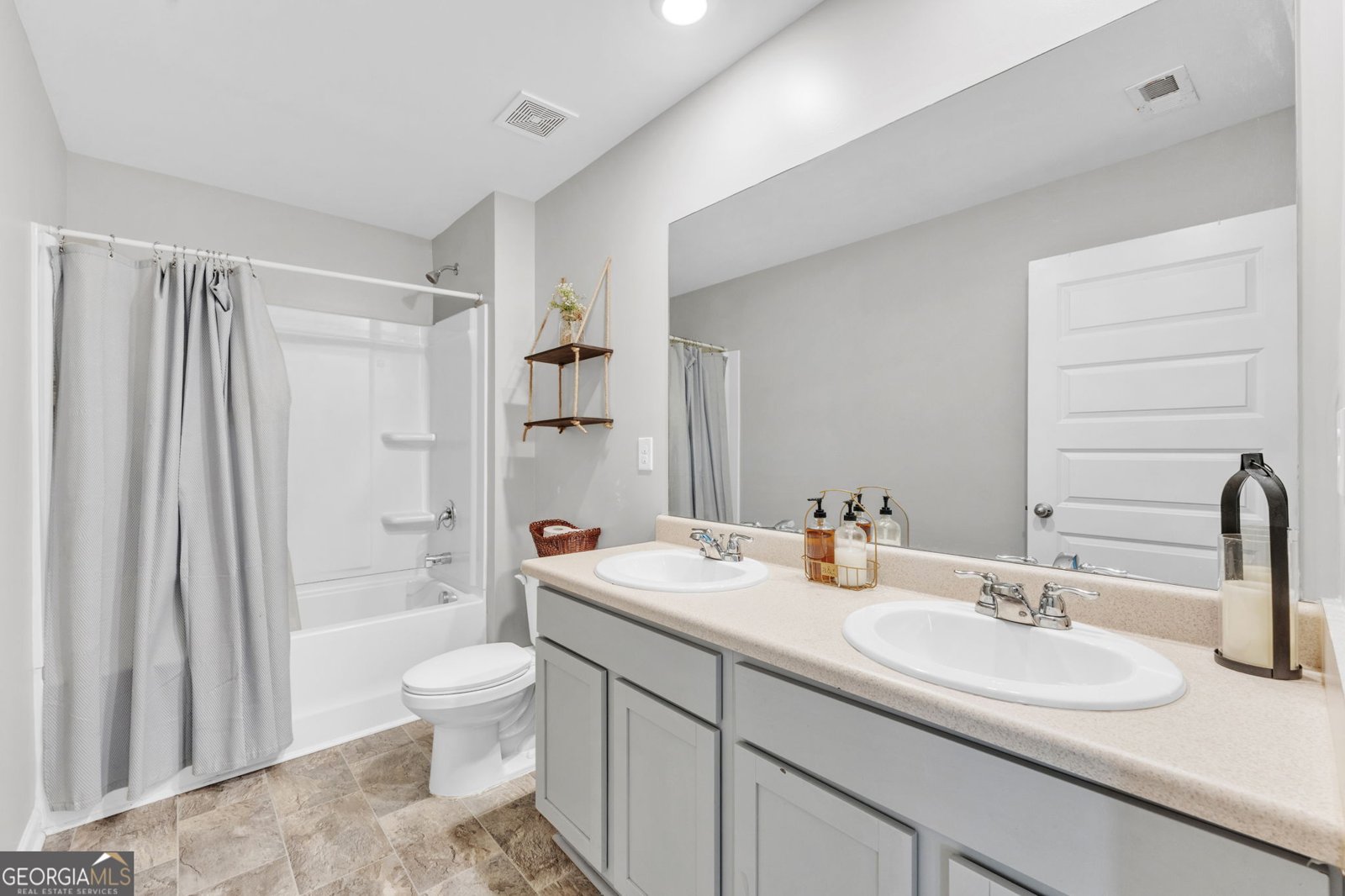 206 Graham Campbell Lane Statham - Photo 23