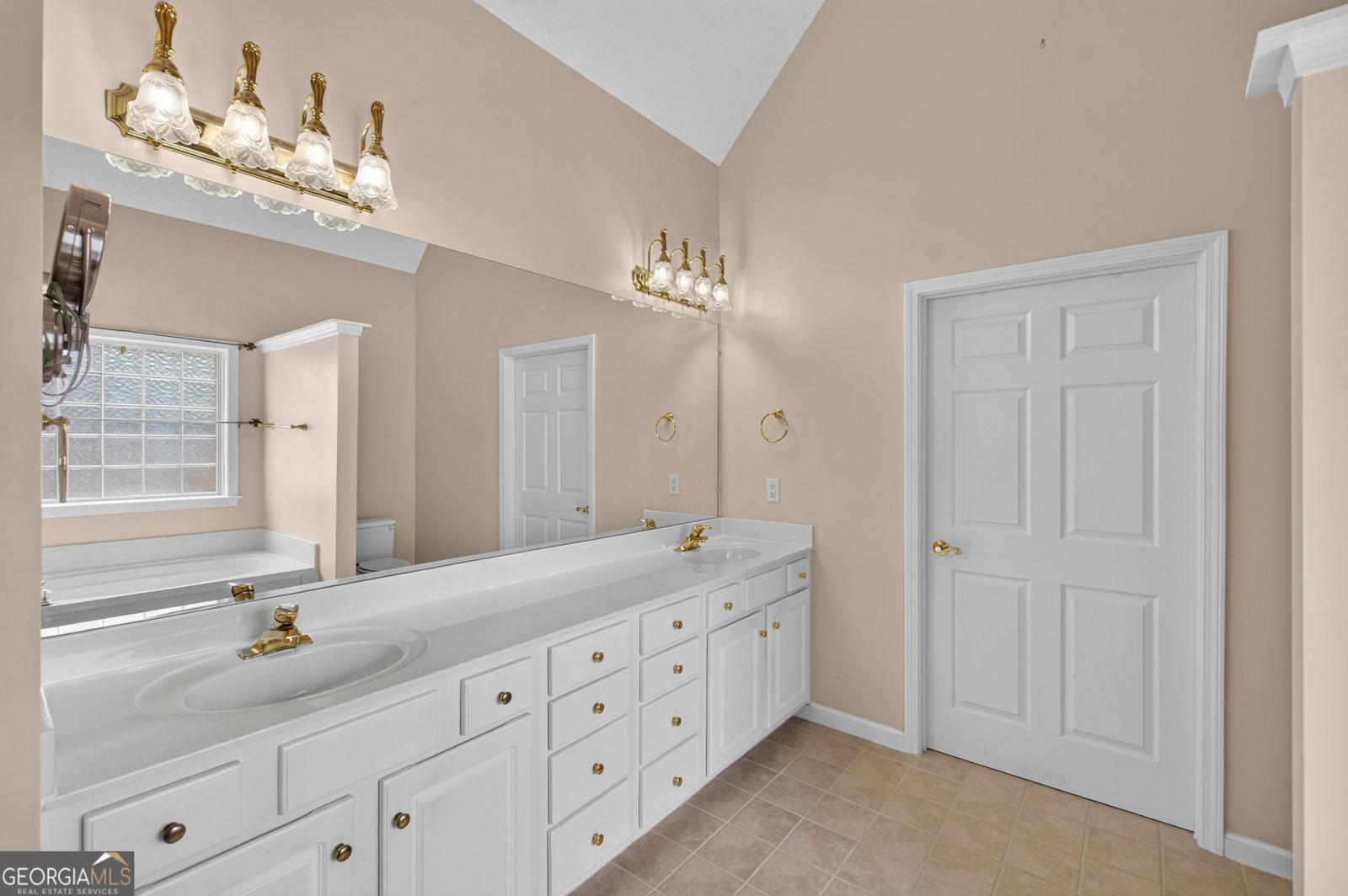 165 Biltmore Drive Fayetteville - Photo 16