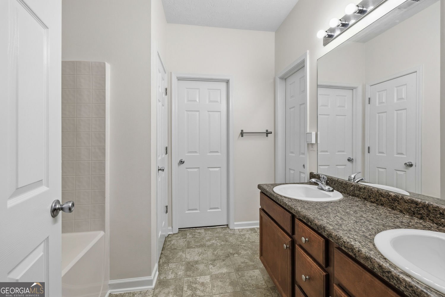 955 City Park Drive McDonough - Photo 14