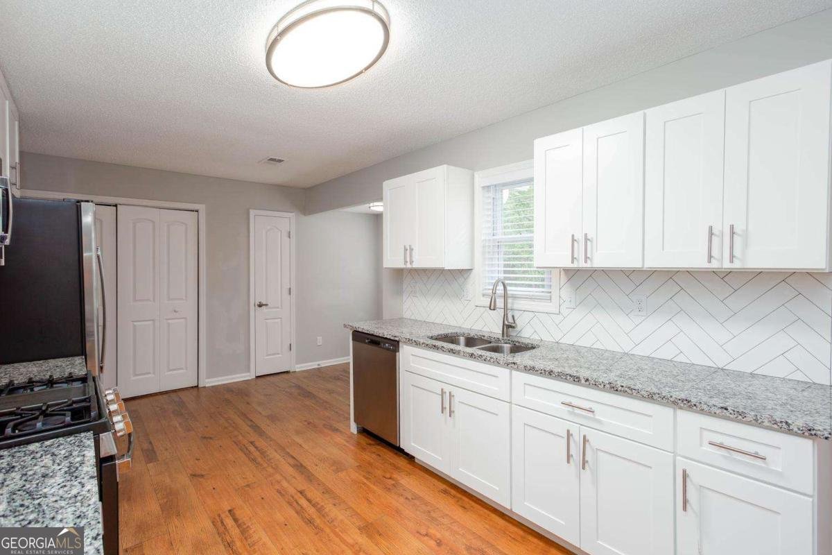 2411 Jim Owens Lane Kennesaw - Photo 8