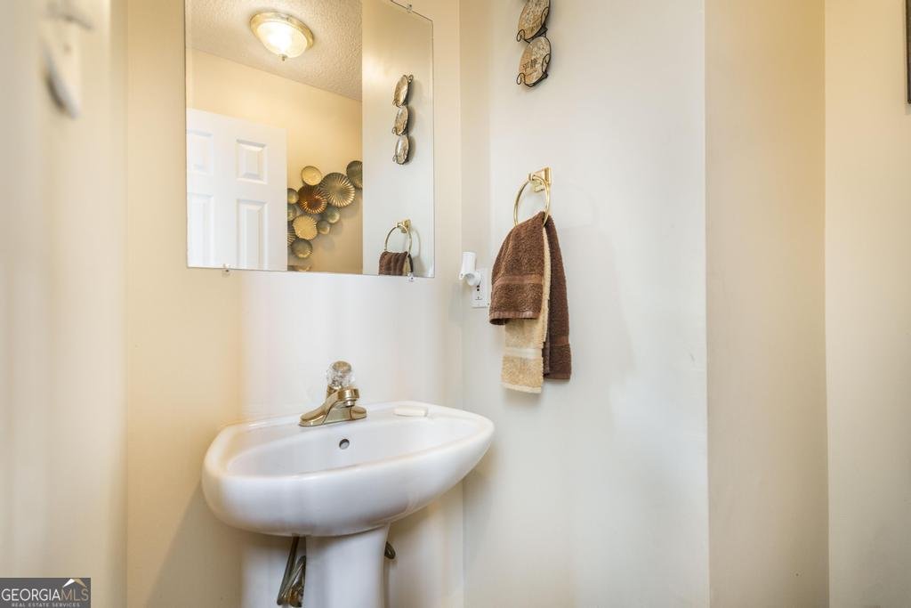 158 Olivia Circle Macon - Photo 6
