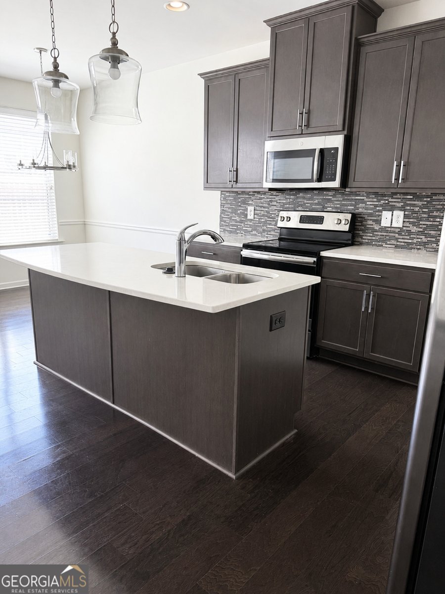 2711 Kemp Court Conyers - Photo 9