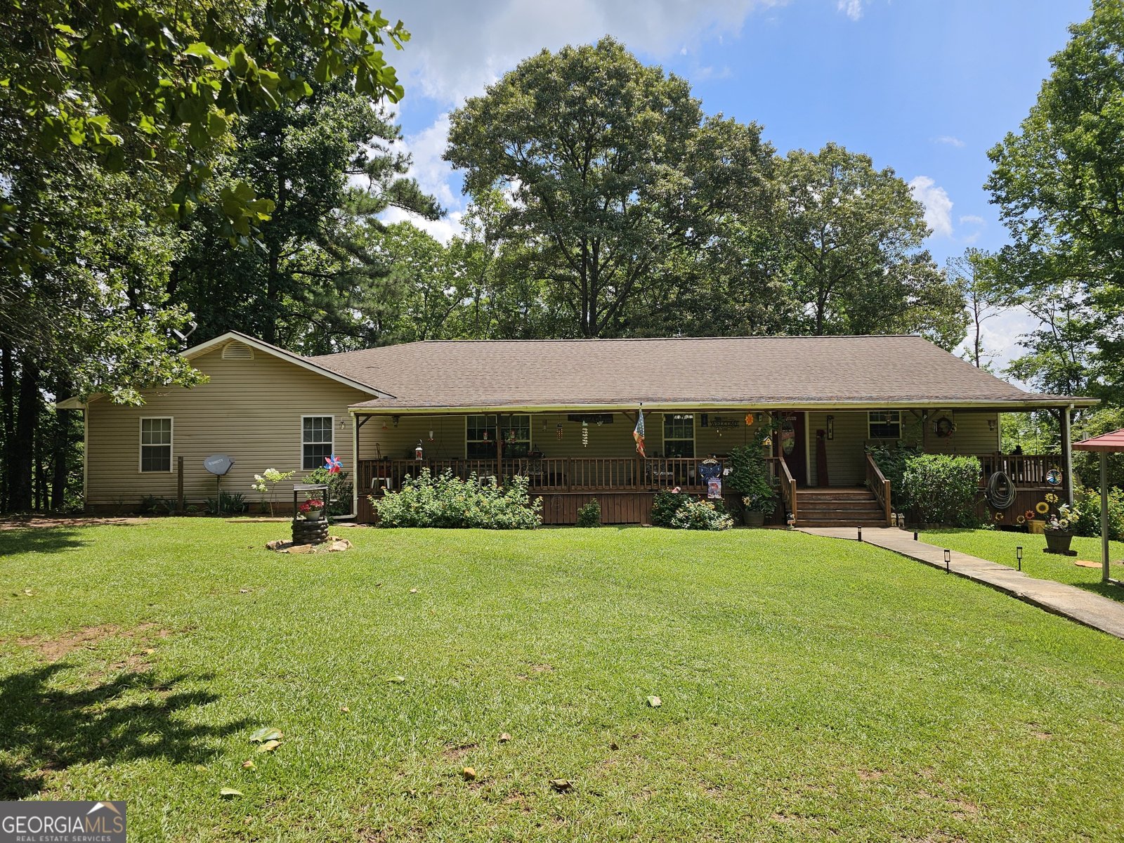 1440 County Road 26 Roanoke - main photo