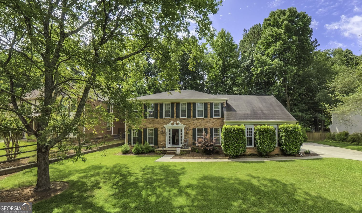 5156 Wentworth Drive Peachtree Corners - main photo