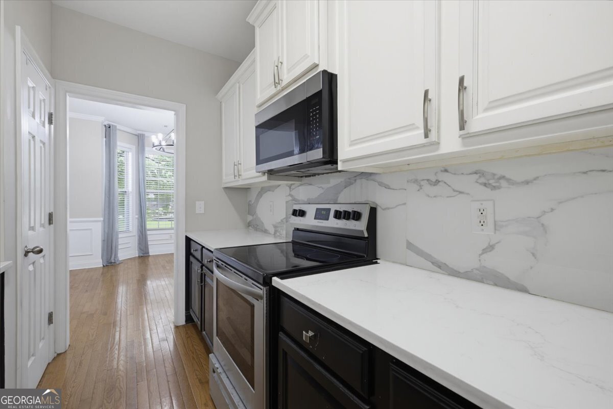 8045 Bayrose Circle East Point - Photo 13