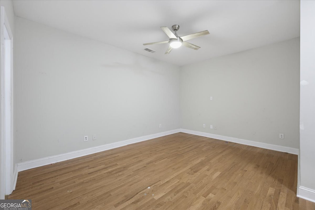 8045 Bayrose Circle East Point - Photo 33