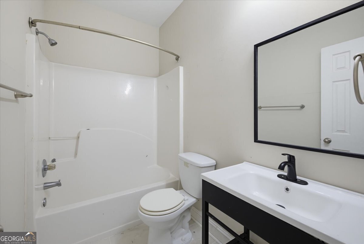 8045 Bayrose Circle East Point - Photo 34