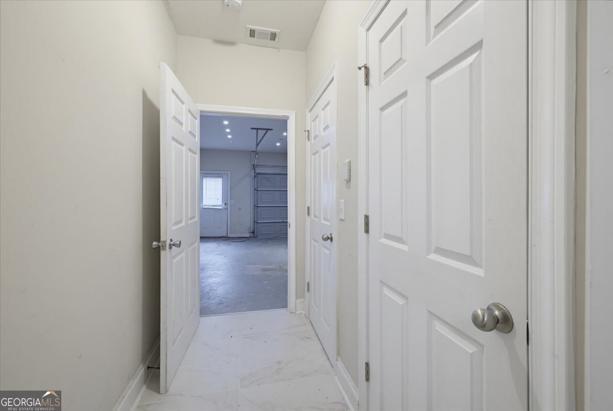 8045 Bayrose Circle East Point - Photo 35