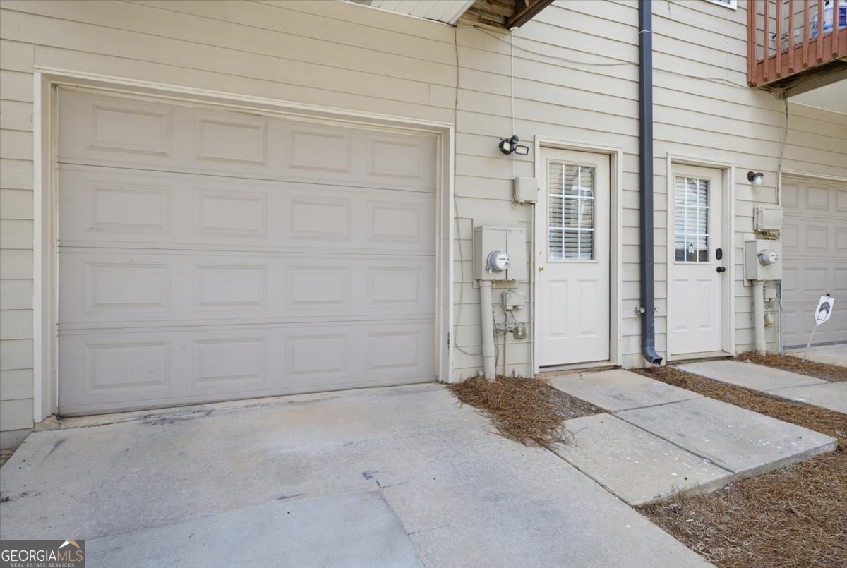 8045 Bayrose Circle East Point - Photo 37