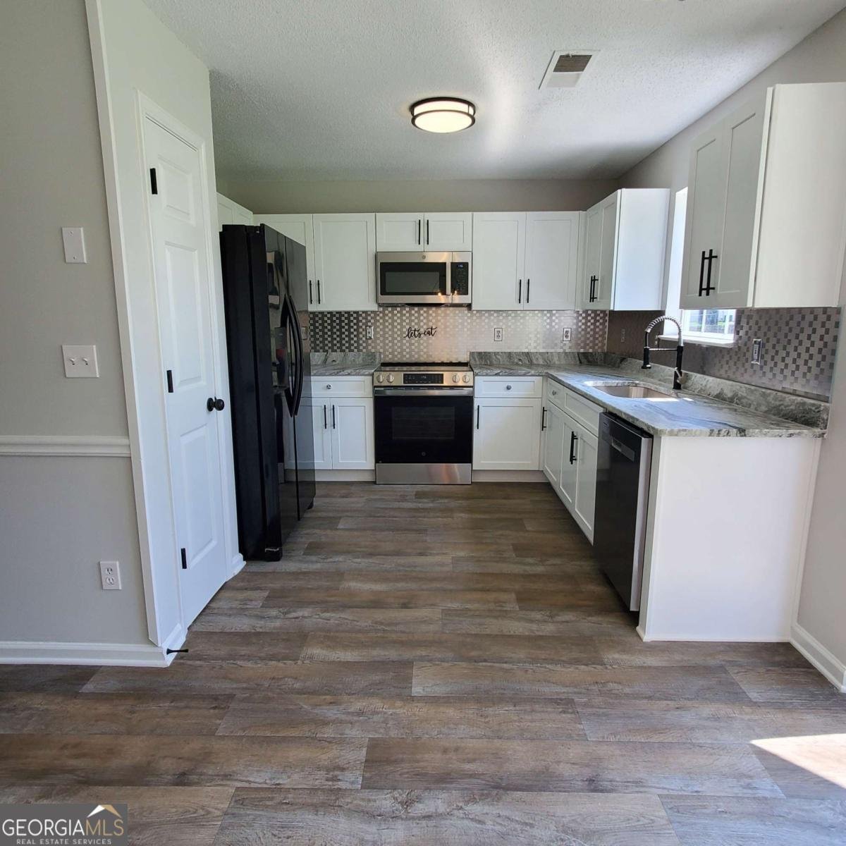 833 Kendall Park Drive Winder - Photo 9