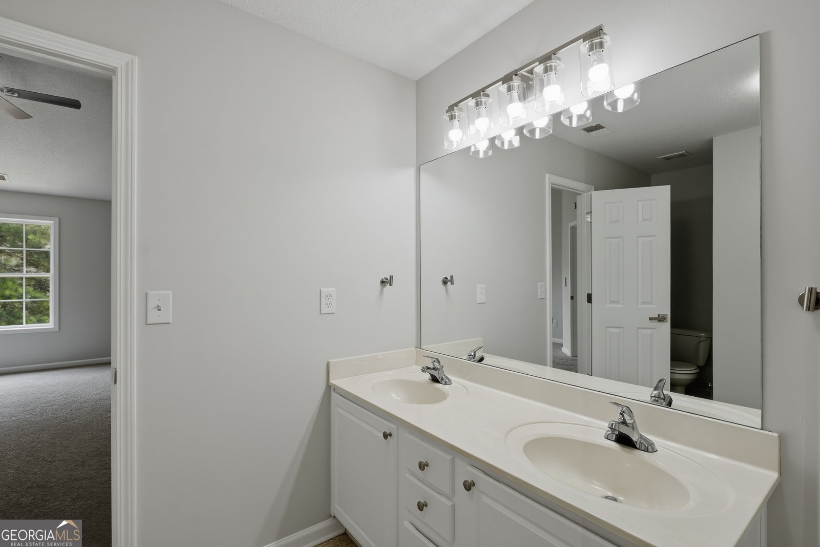 105 Chandler Trace Covington - Photo 14