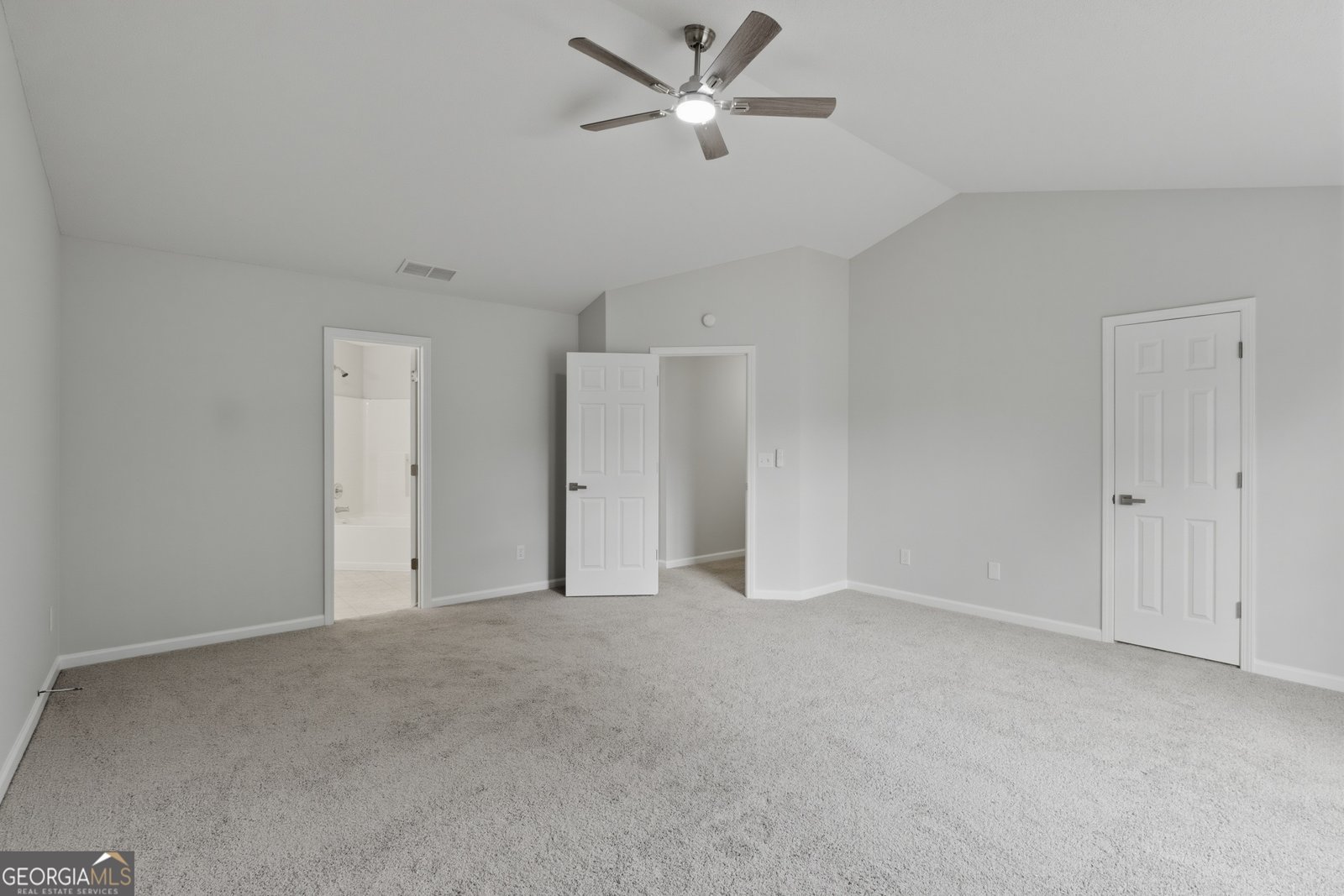 105 Chandler Trace Covington - Photo 8
