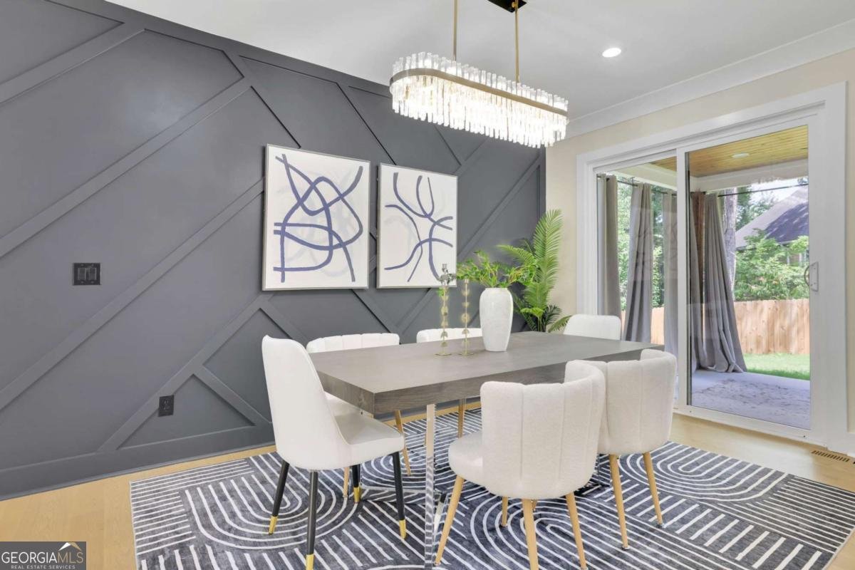 11505 Elkins Road Roswell - Photo 18