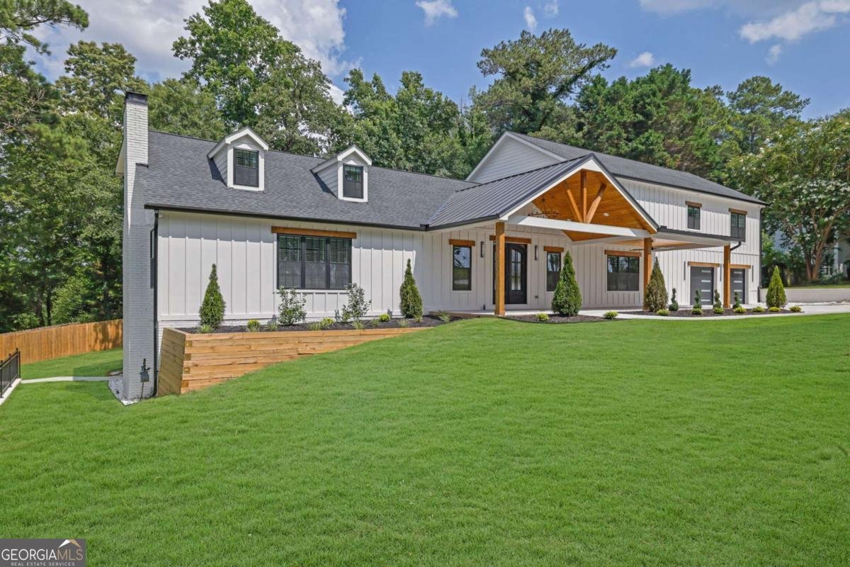 11505 Elkins Road Roswell - Photo 6