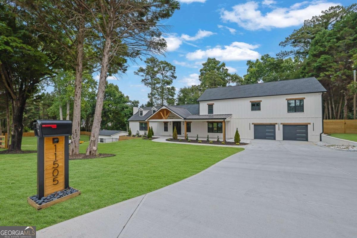 11505 Elkins Road Roswell - Photo 7