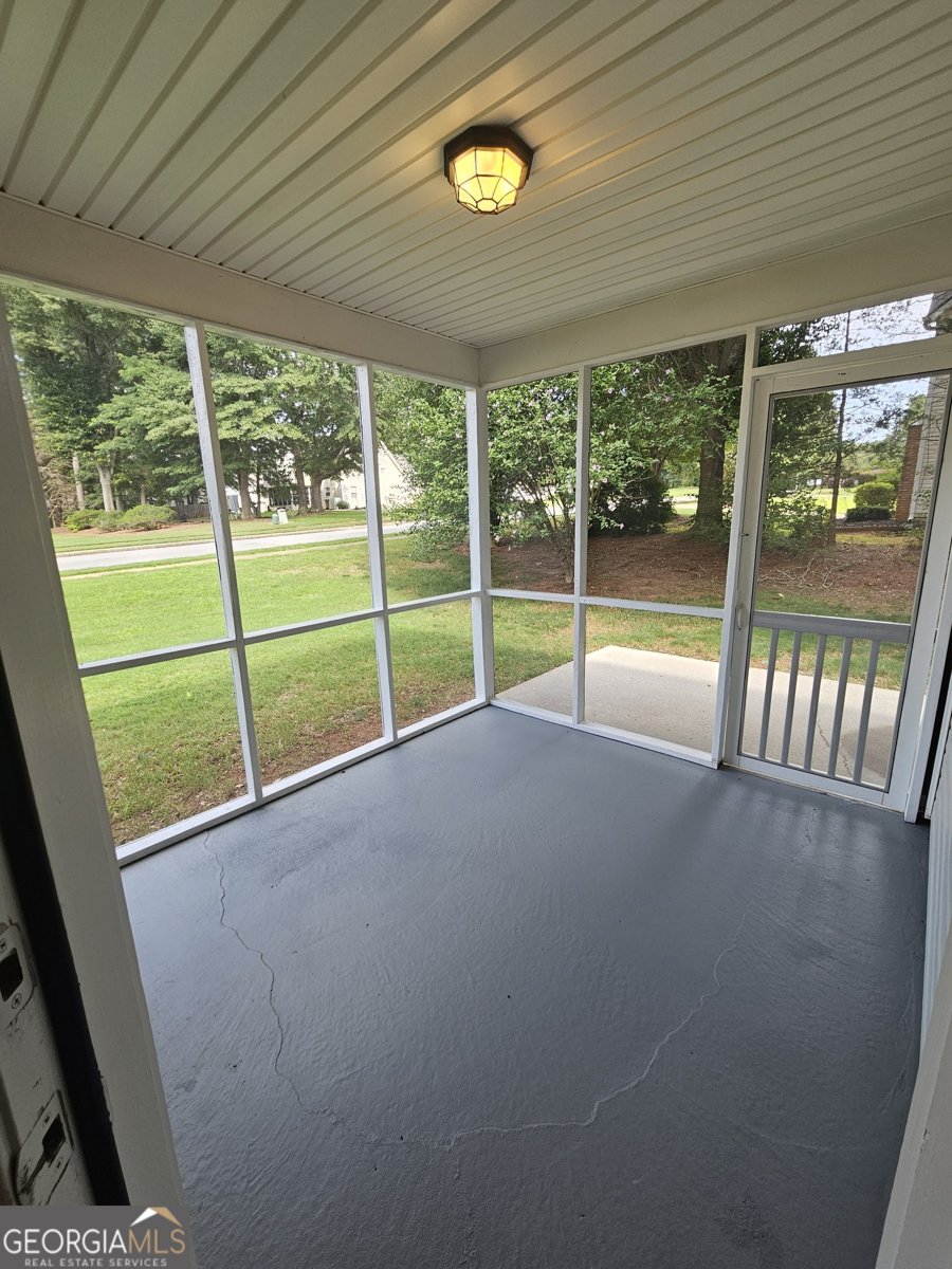 1110 Chateau Terrace McDonough - Photo 30