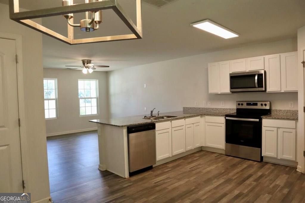 386 Village Creek Dr Drive Chatsworth - Photo 6