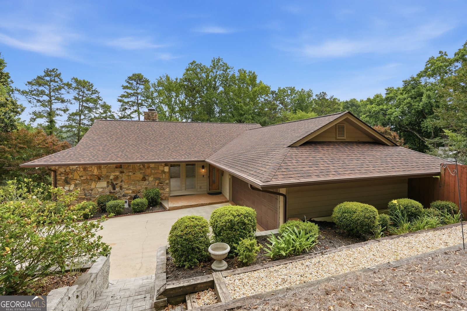1052 Lakemont Drive Gainesville - Photo 10