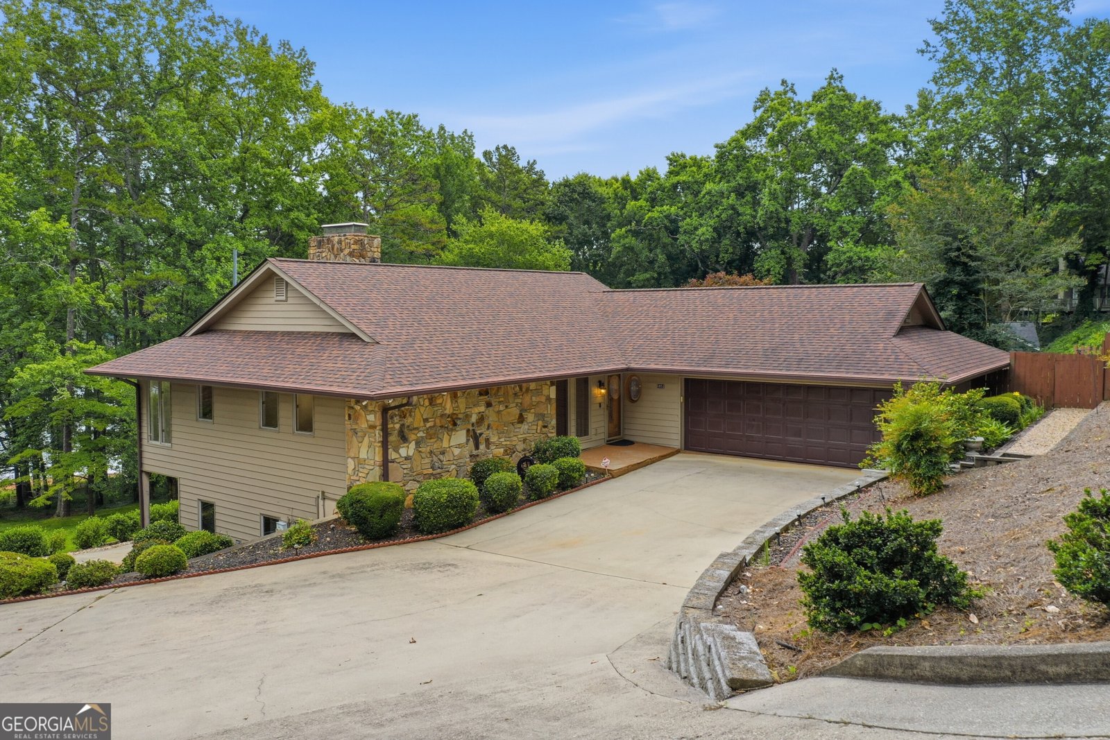 1052 Lakemont Drive Gainesville - Photo 9