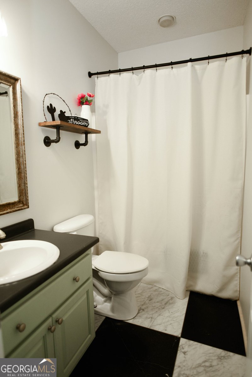 247 Darrell Thompson Road Lyons - Photo 24