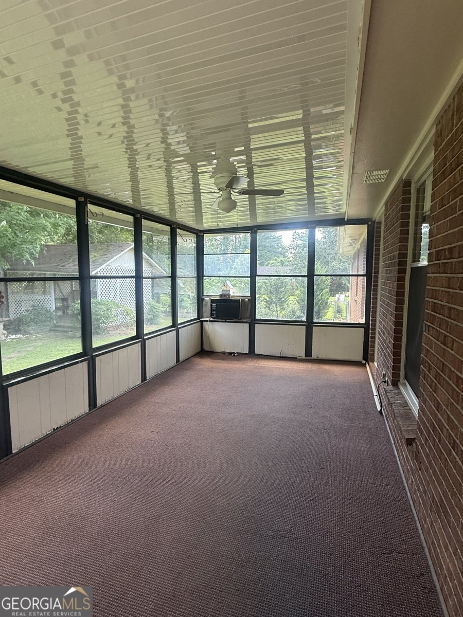 255 Helen Lane Stockbridge - Photo 22