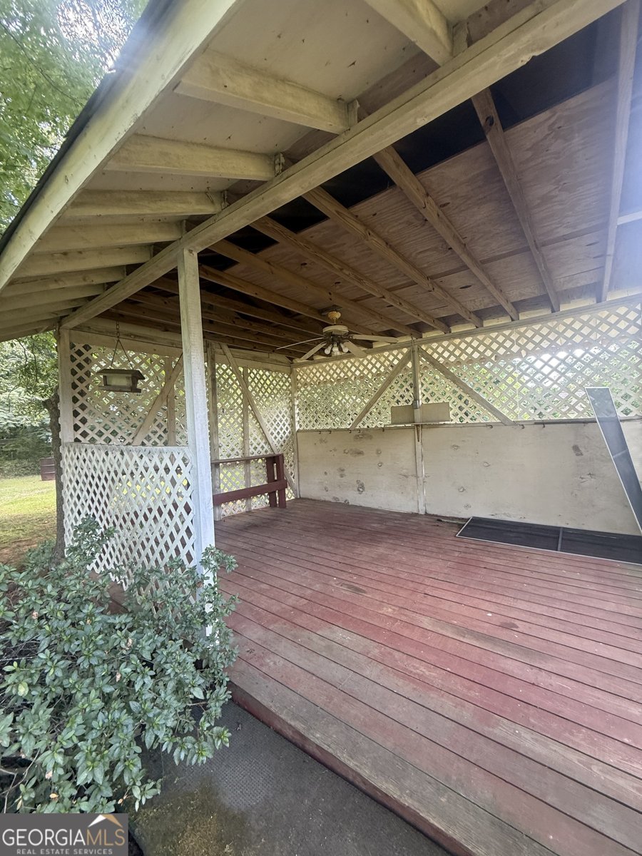 255 Helen Lane Stockbridge - Photo 27
