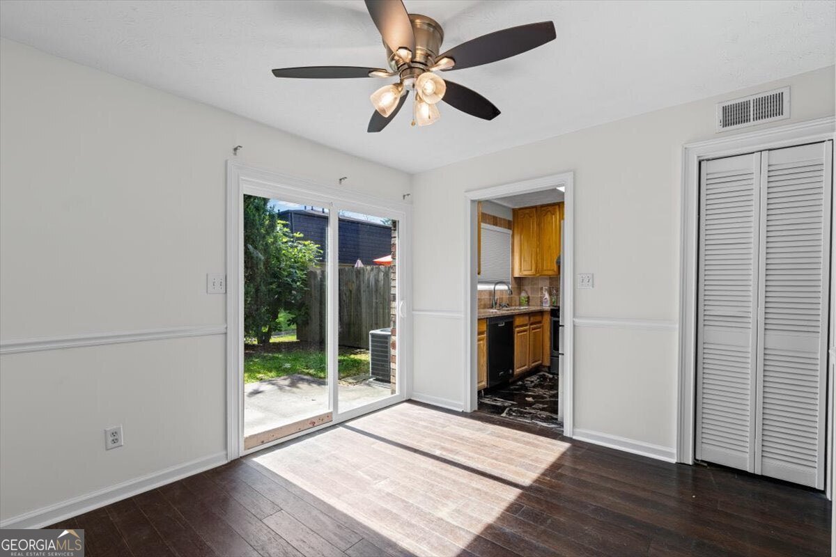 1199 Ashborough Drive Marietta - Photo 10