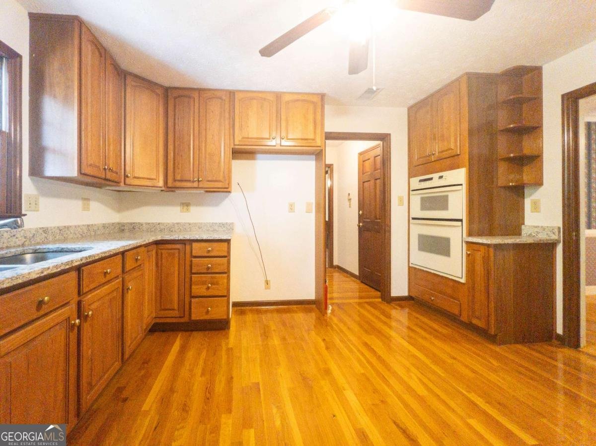 965 Millbrook Court Tucker - Photo 11