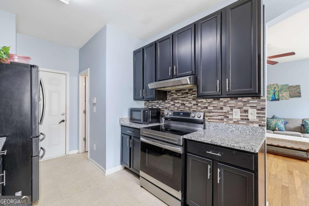574 Lobdale Falls Drive Lawrenceville - Photo 12