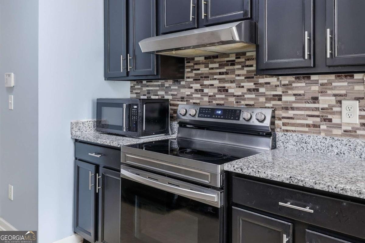 574 Lobdale Falls Drive Lawrenceville - Photo 13