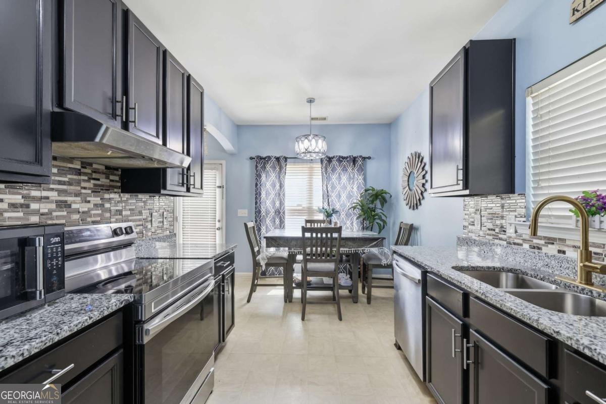 574 Lobdale Falls Drive Lawrenceville - Photo 16