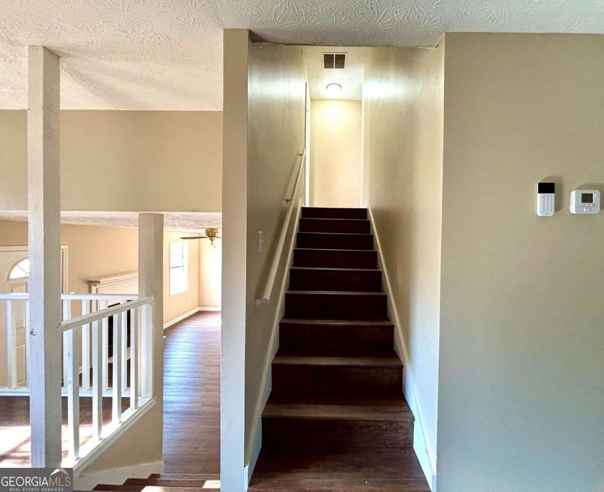 635 Catrina Court Stone Mountain - Photo 18