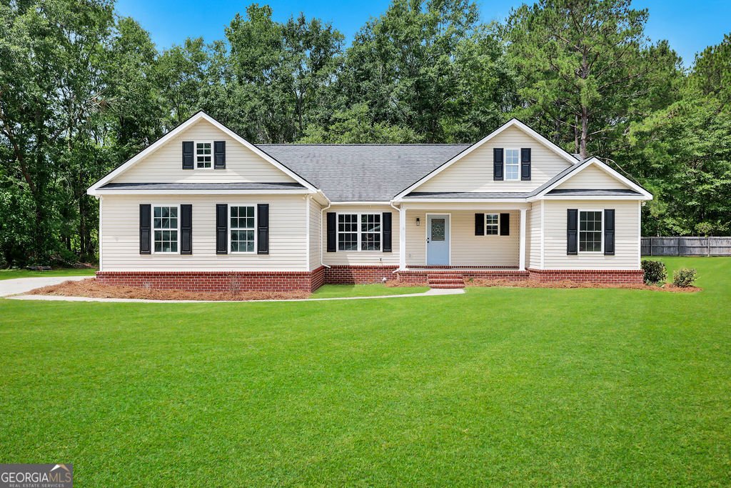 2431 Walden Way Statesboro - main photo