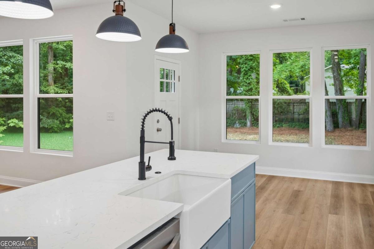 1867 Oakmont Drive Atlanta - Photo 12