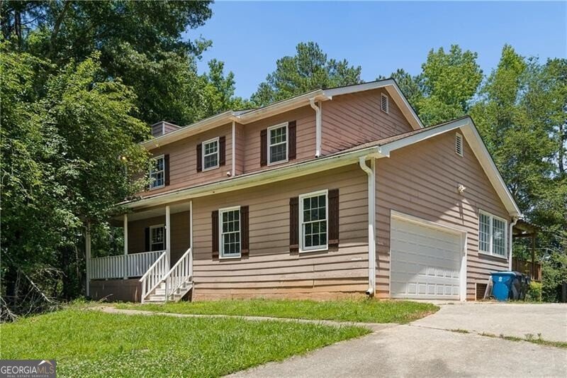 2735 Old Ivy Court Buford - main photo